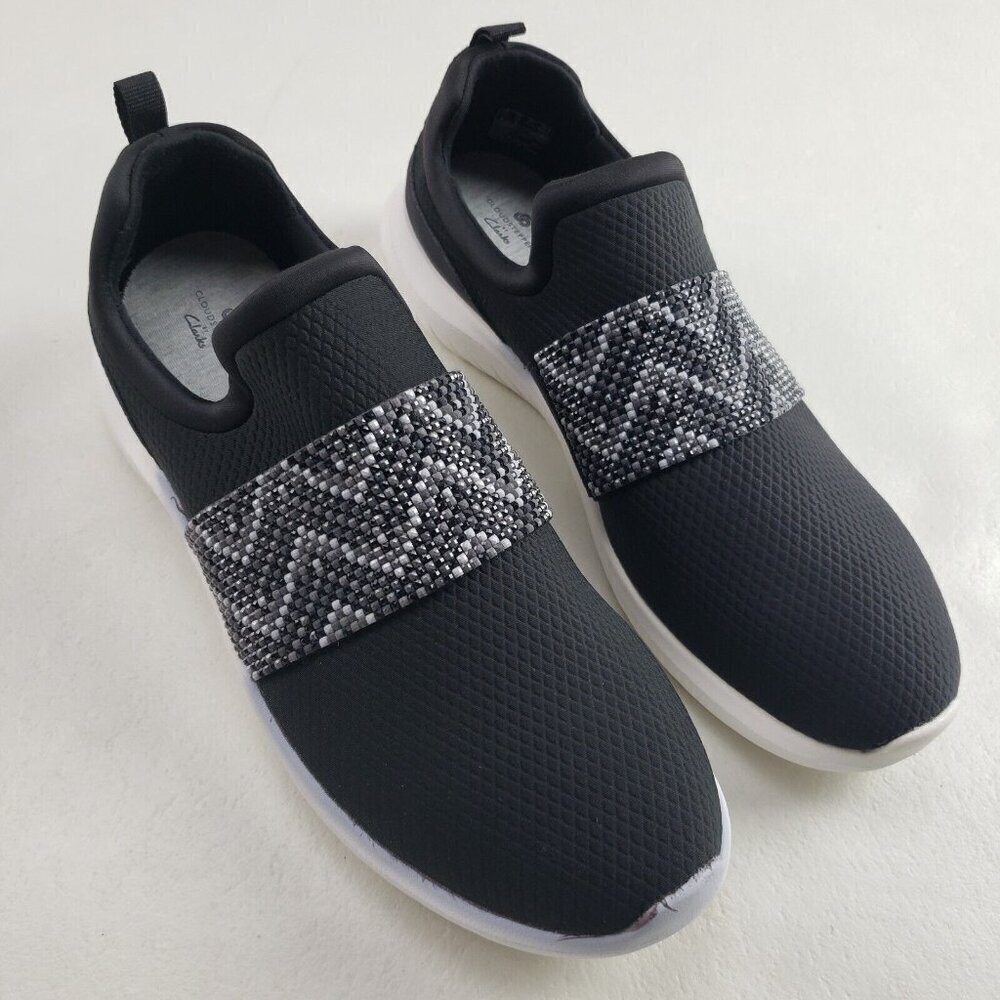 Clarks Nova Way Knit Sneaker Womens 10 Black Slip On Beaded Comfort Fashion Shoe